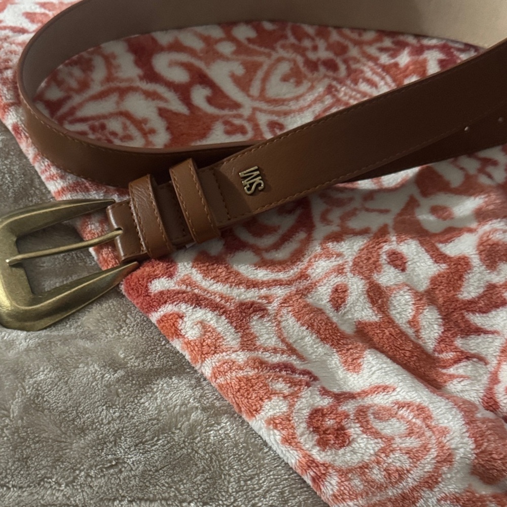 Steve Madden logo belt SM